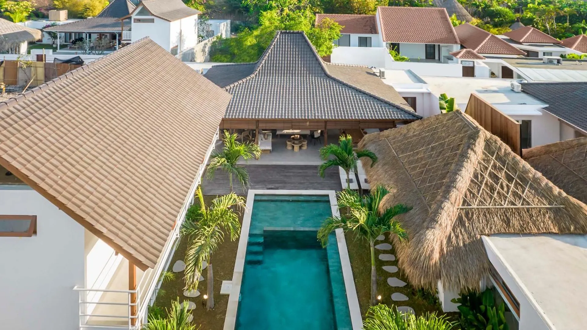 Villa Parasol By Alfred In Bali 塞米亚克